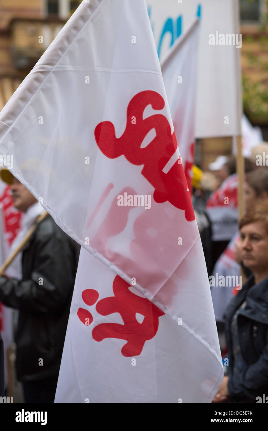 Unidentified sindacalisti durante una dimostrazione il primo giorno del polacco giornate nazionali di protesta a Varsavia. La Polonia 2013. Foto Stock