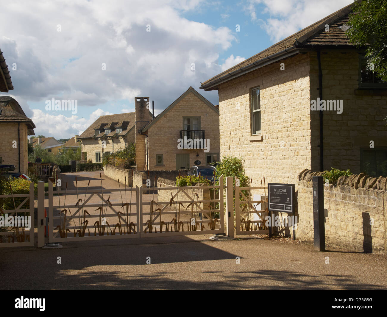 Nuova casa di sviluppo, Cricklade, Cotswolds, Inghilterra Foto Stock