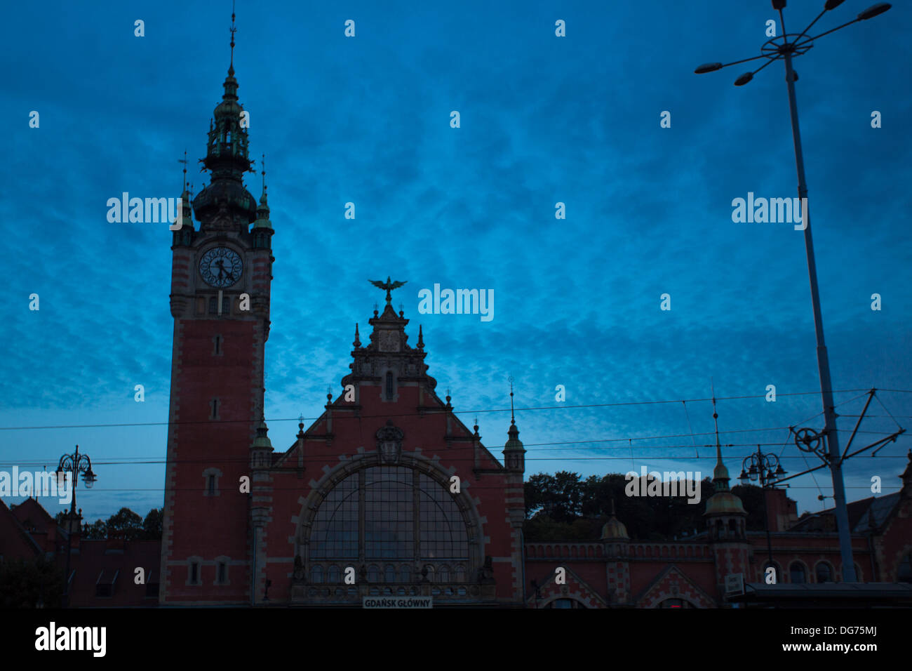 Dworzec Glowny Principale Stazione Ferroviaria revival rinascimentale (Neo-Rennaissance) stile architettonico in Gdansk, Polonia Foto Stock
