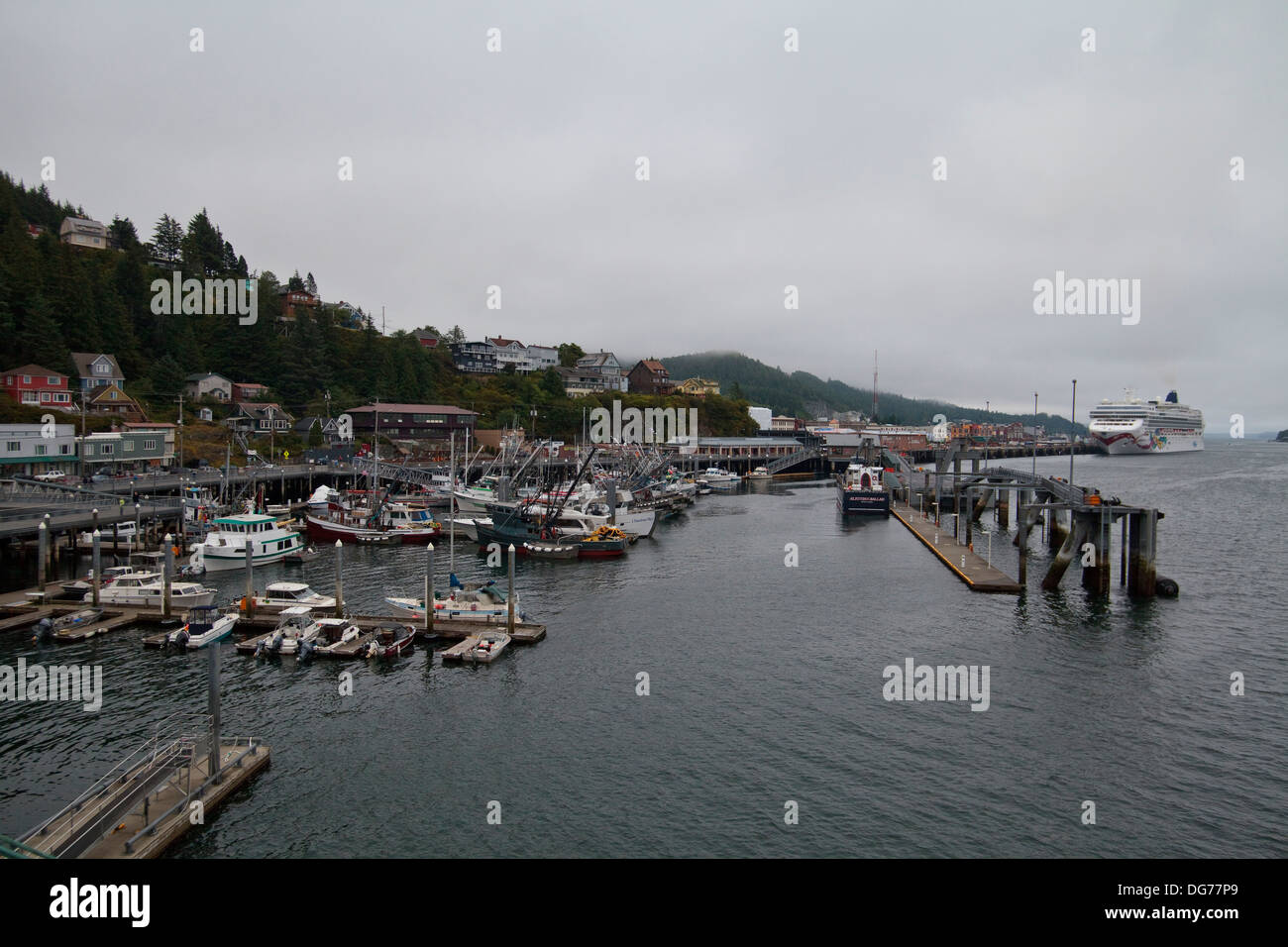 Ketchikan in Alaska, dal porto. Foto Stock
