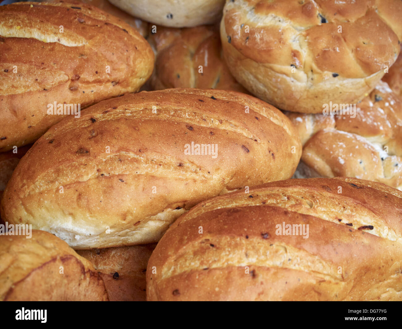 Display di pane, Oxford mercato agricolo, Inghilterra Foto Stock