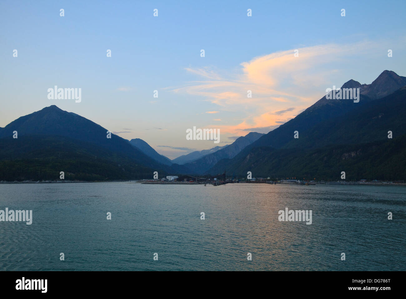Skagway in Alaska, al tramonto. Foto Stock
