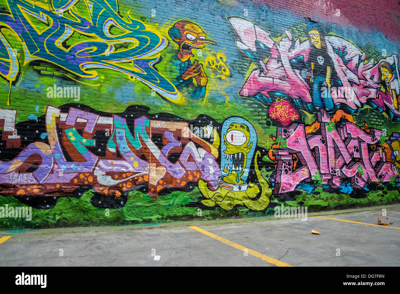 Simpsons , a tema in stile graffiti murale, poiché rimosso, DTES, Vancouver, Britsih Columbia, Canada Foto Stock