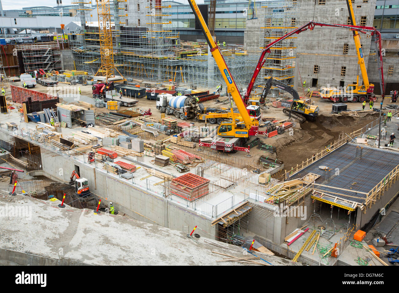 Il lavoro di espansione presso l'Aeroporto di Oslo in Norvegia. Foto Stock