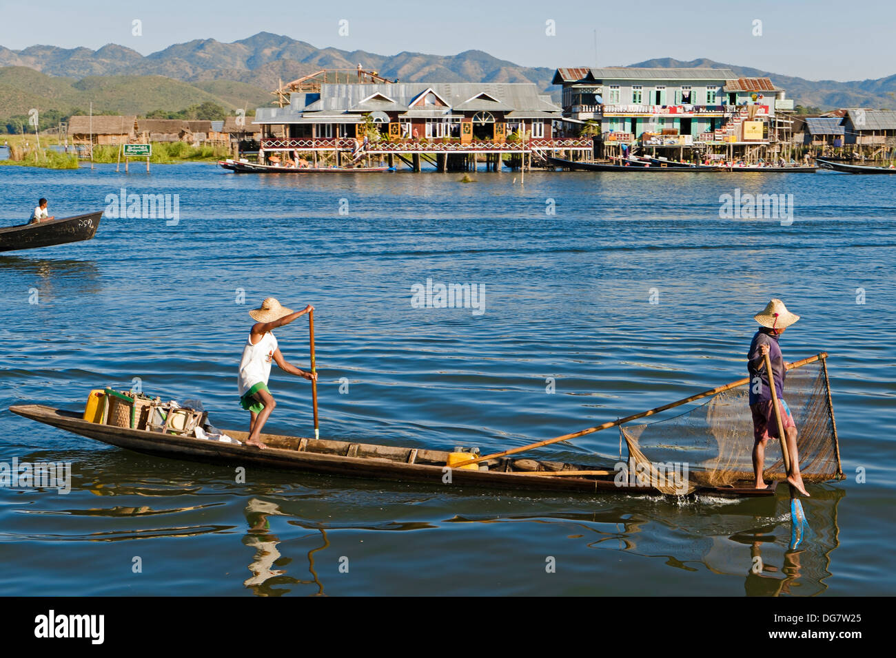 Fisher a Lago Inle, Myanmar, Asia Foto Stock