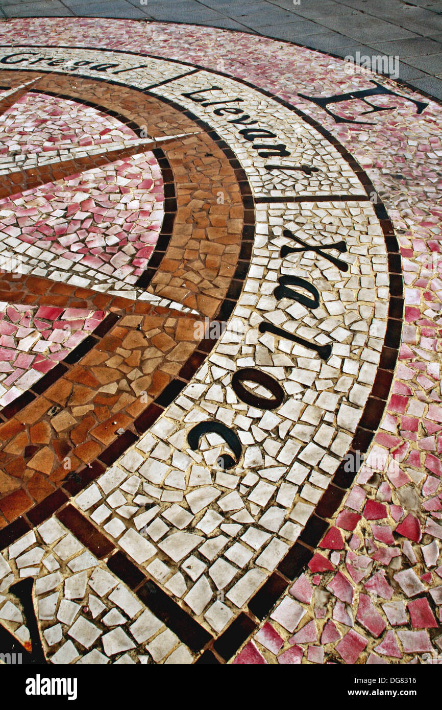 Rosa dei venti mosaico, Súria, Catalogna, Spagna Foto stock - Alamy