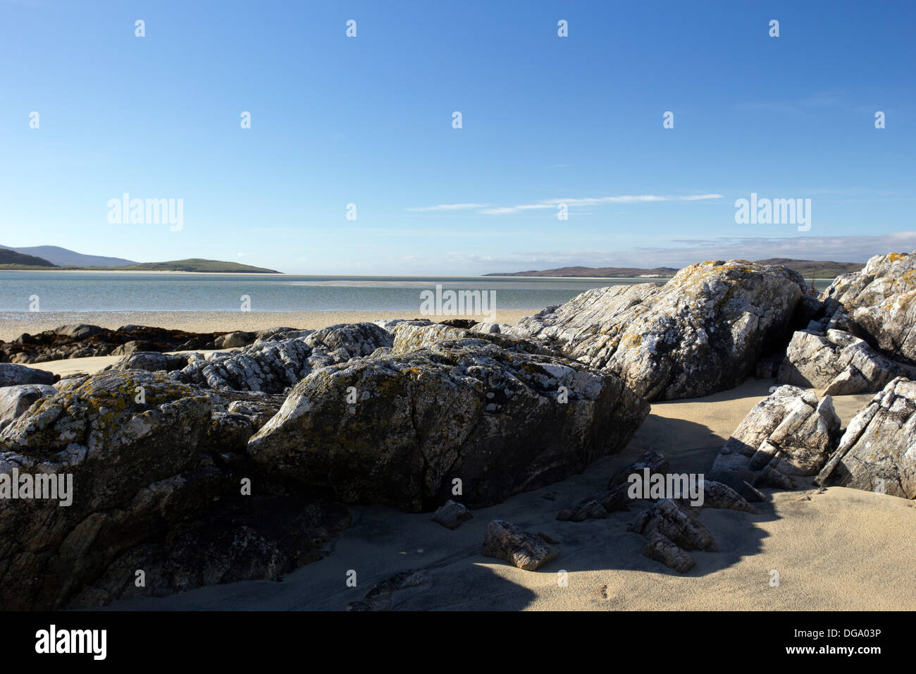 Sperone roccioso sulla spiaggia Luskentire Isle of Harris Western Isles della Scozia UK Foto Stock