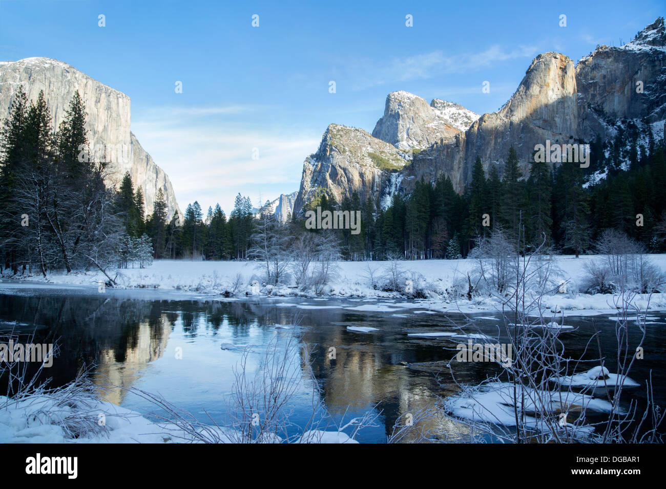 Il parco nazionale di Yosemite Valley in inverno, California Foto Stock
