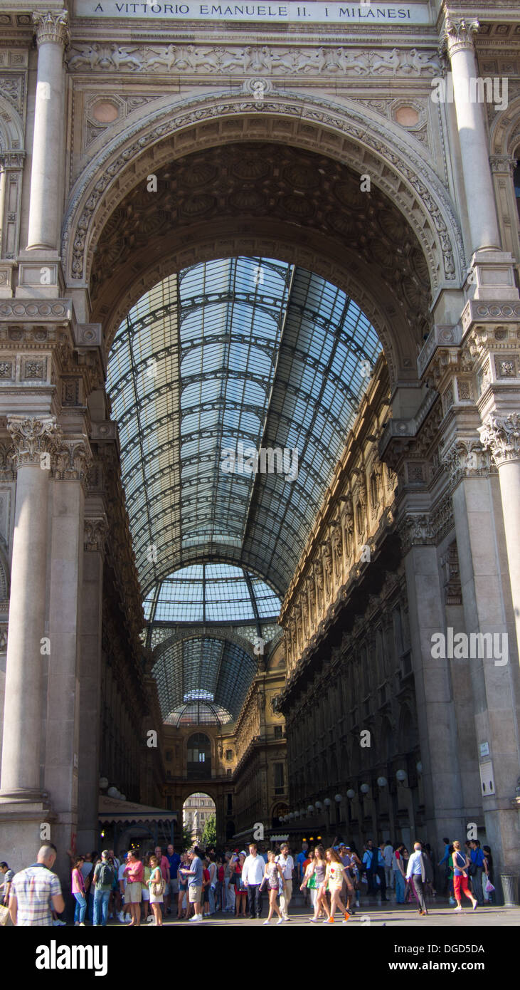 " Galleria Vittorio Emanuele II " shopping mall, Piazza del Duomo, Milano, Lombardia, Italia Foto Stock