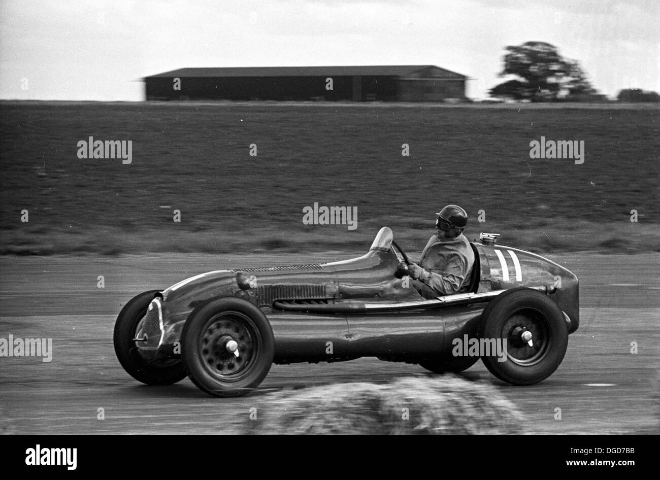 Un epoca racing nel trofeo internazionale di Silverstone, Inghilterra 1950. Foto Stock