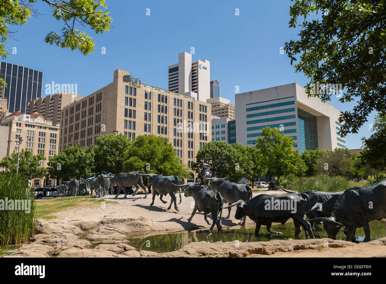 Sculture in bronzo Cattle Drive Pioneer Plaza Dallas Texas USA Foto Stock