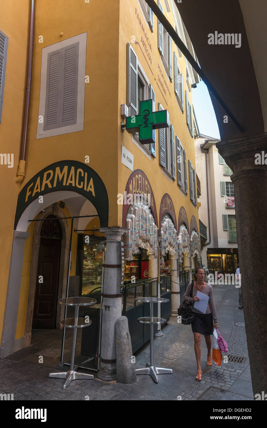 Farmacia e deli shop, Gabbani Delicatessen, Lugano. Ticino. Svizzera Foto Stock