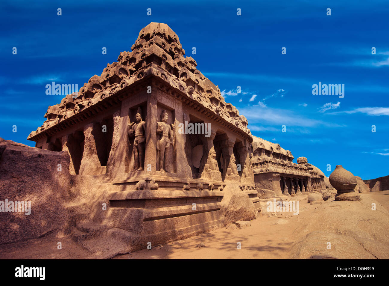 Panch monolitico Rathas tempio indù di Mahabalipuram. Grande Sud architettura indiana. India del sud, Tamil Nadu Mahabalipuram Foto Stock