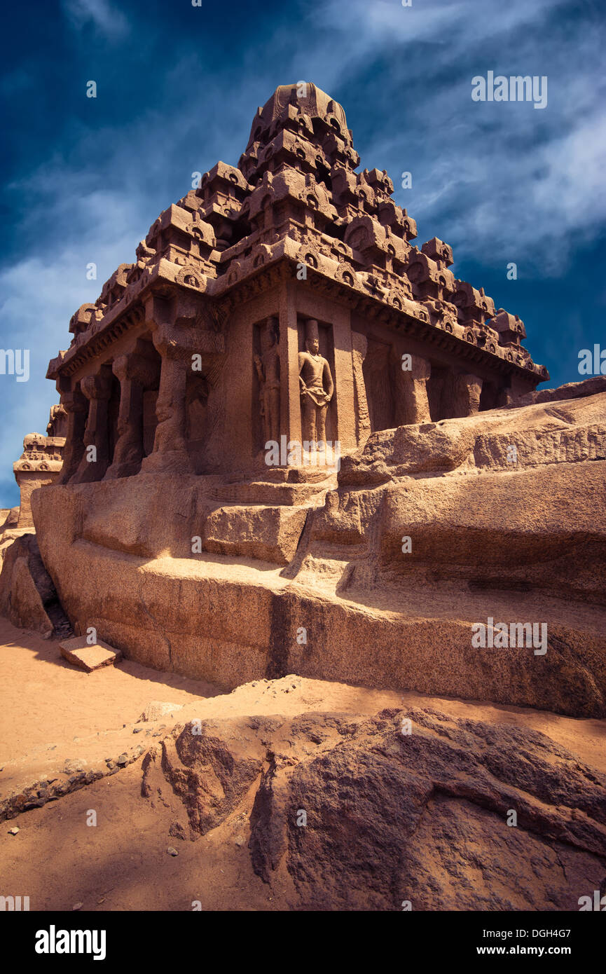 Panch monolitico Rathas tempio indù di Mahabalipuram. Grande Sud architettura indiana. India del sud, Tamil Nadu Mahabalipuram Foto Stock