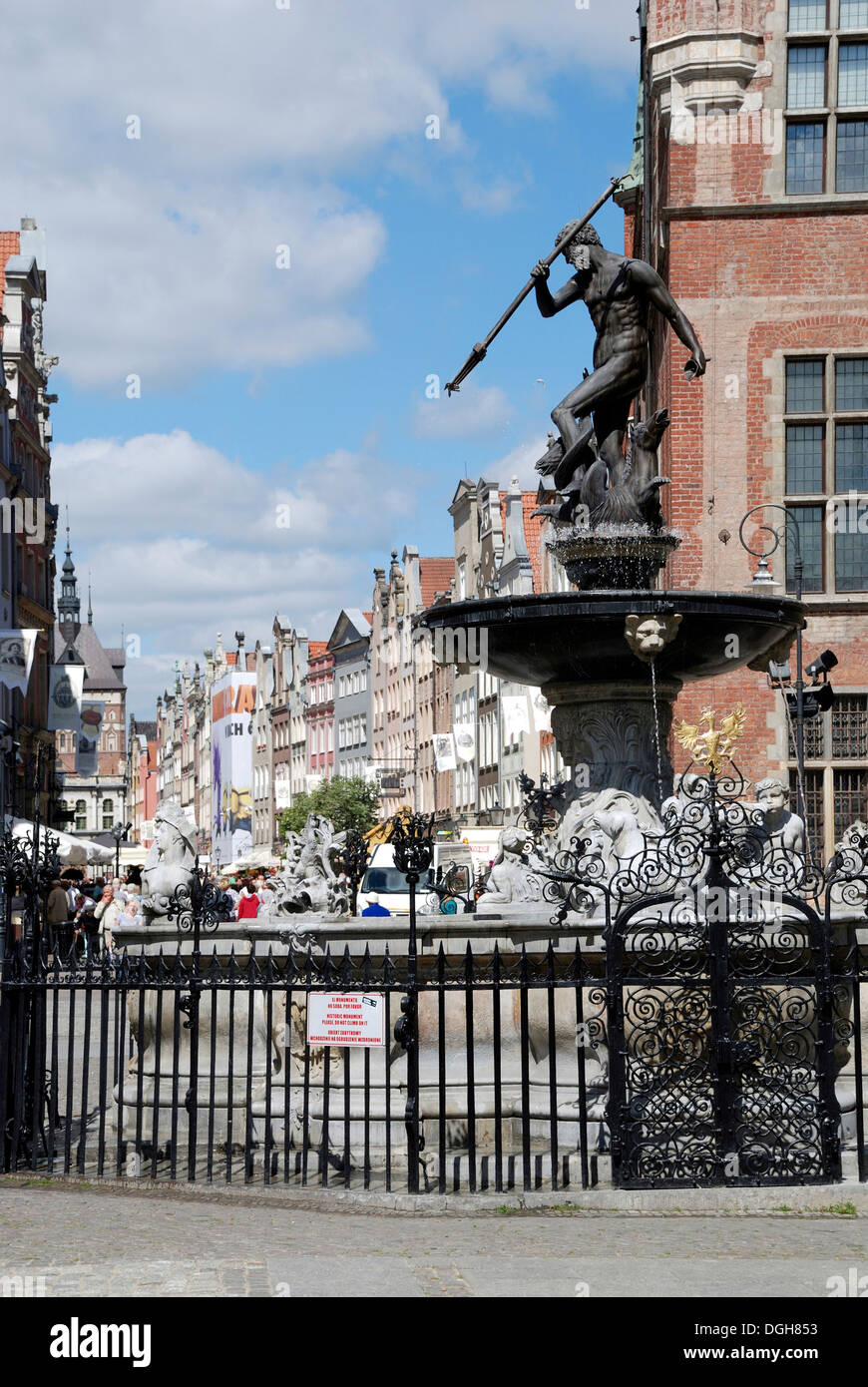 Fontana di Nettuno al mercato lungo in Gdansk. Foto Stock