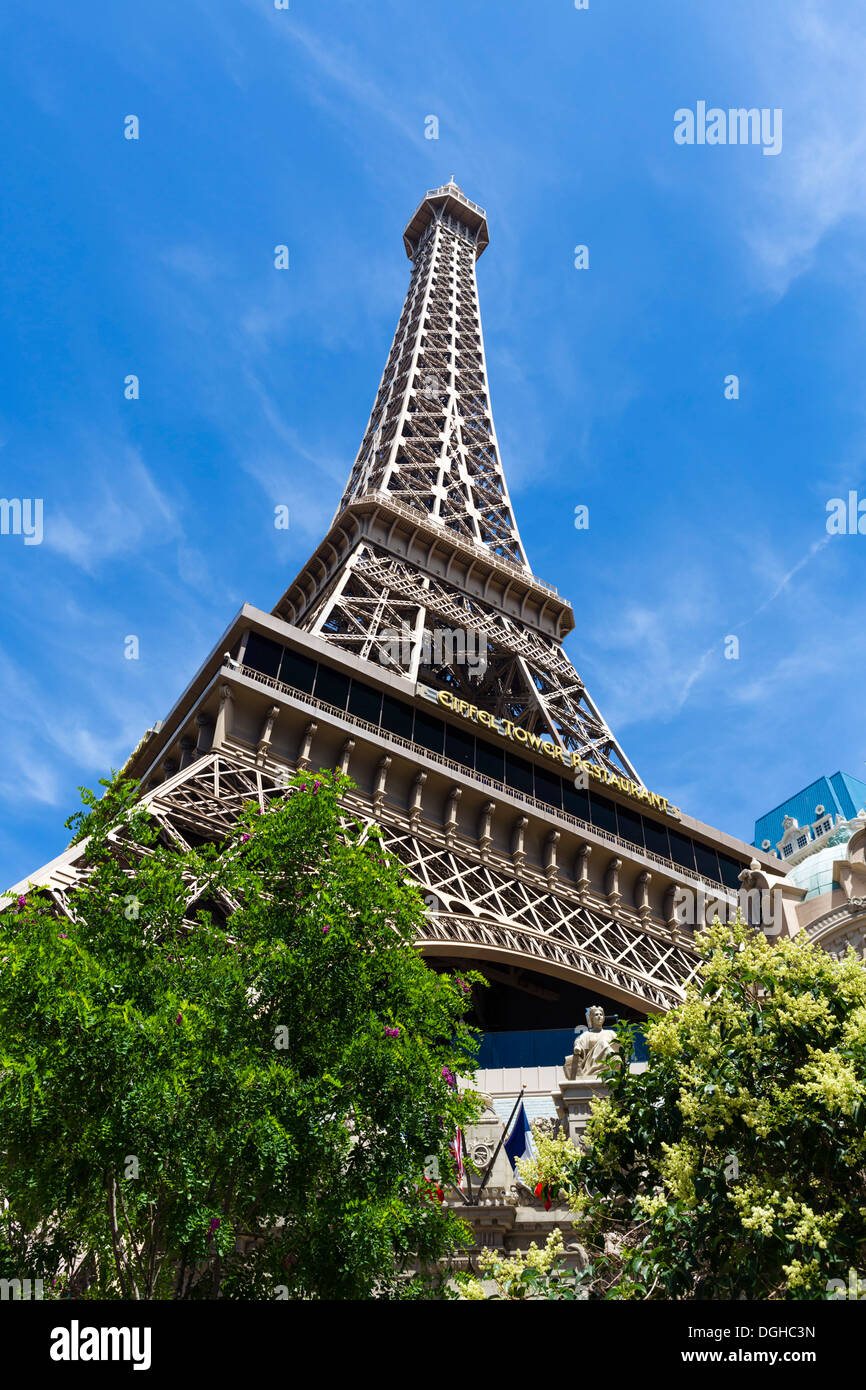 La Torre Eiffel a Parigi Hotel e Casino, Las Vegas Boulevard South (striscia), Las Vegas, Nevada, STATI UNITI D'AMERICA Foto Stock