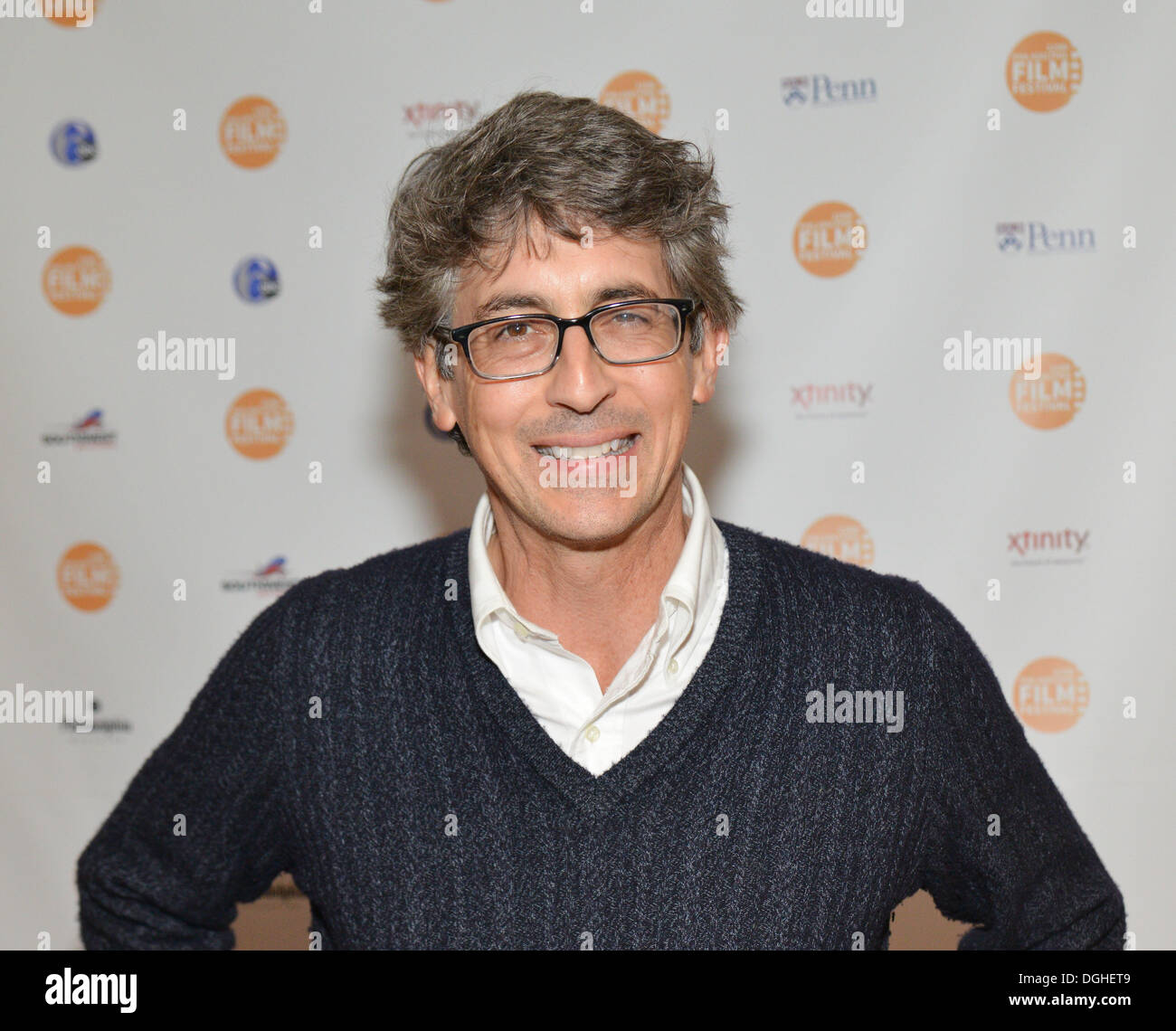 Philadelphia, Pennsylvania, USA. Xxi oct, 2013. Direttore, Alexander Payne al 22 Philadelphia Film Festival lo screening del Nebraska al Prince Theatre di Philadelphia PA Credito: Ricky Fitchett/ZUMAPRESS.com/Alamy Live News Foto Stock