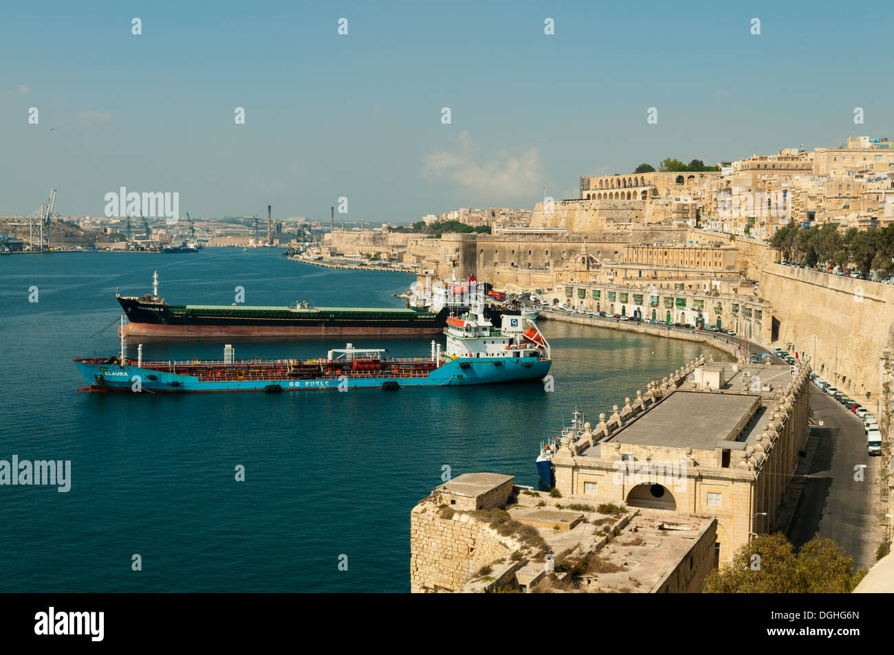Il Grand Harbour e Santa Barbara bastione, Valletta, Malta Foto Stock