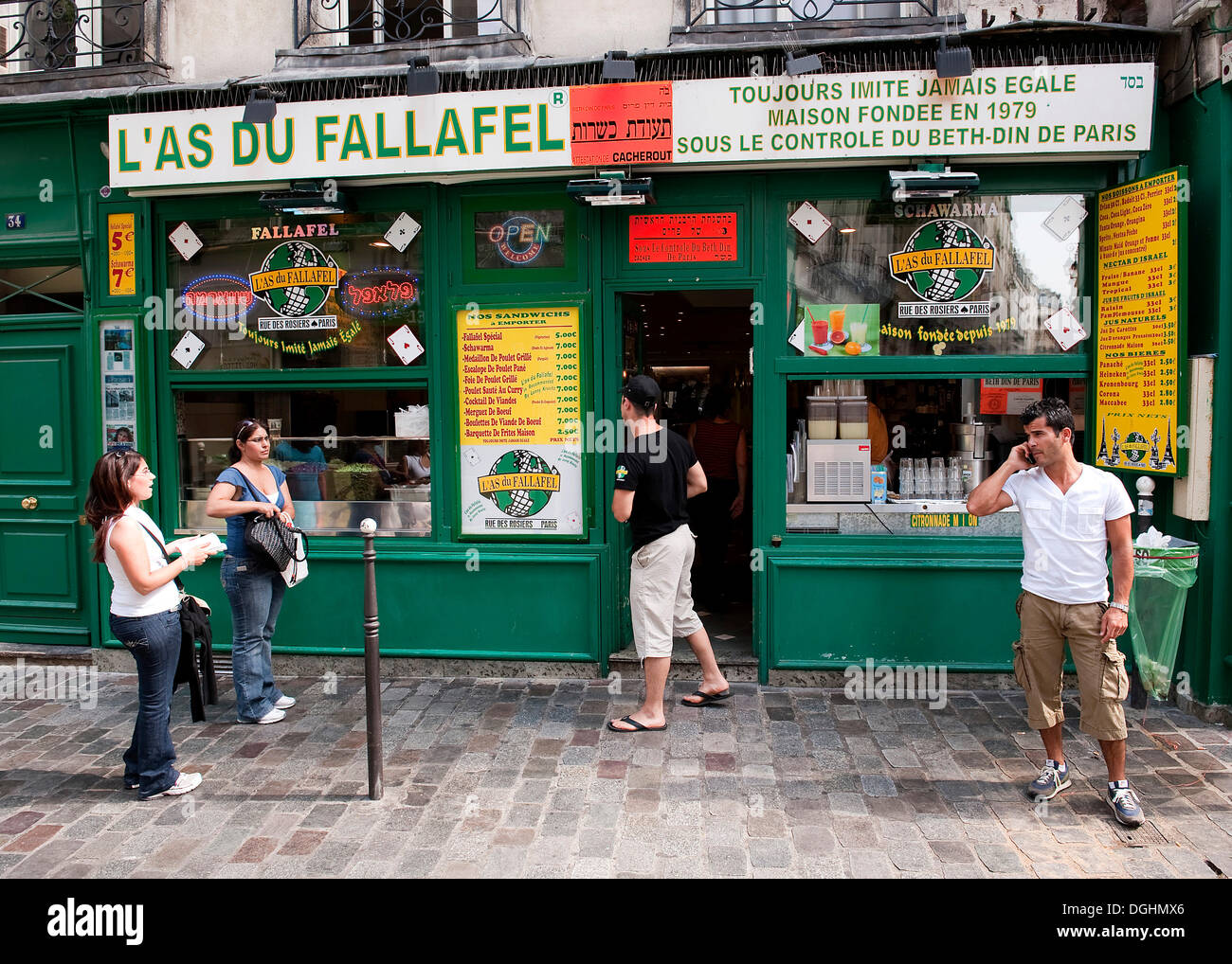 Jewish snack bar 'L'come du Fallafel' in rue des Rosiers, Marais, Parigi, Ile de France, Francia, Europa Foto Stock
