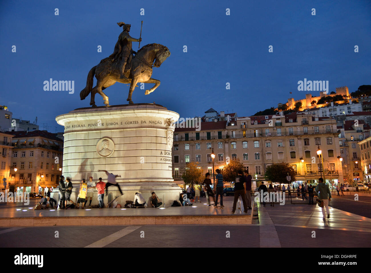 Statua equestre in bronzo di João I in Praça da Figueira square, Lisbona, Portogallo, Europa, Lisbona, Portogallo Foto Stock