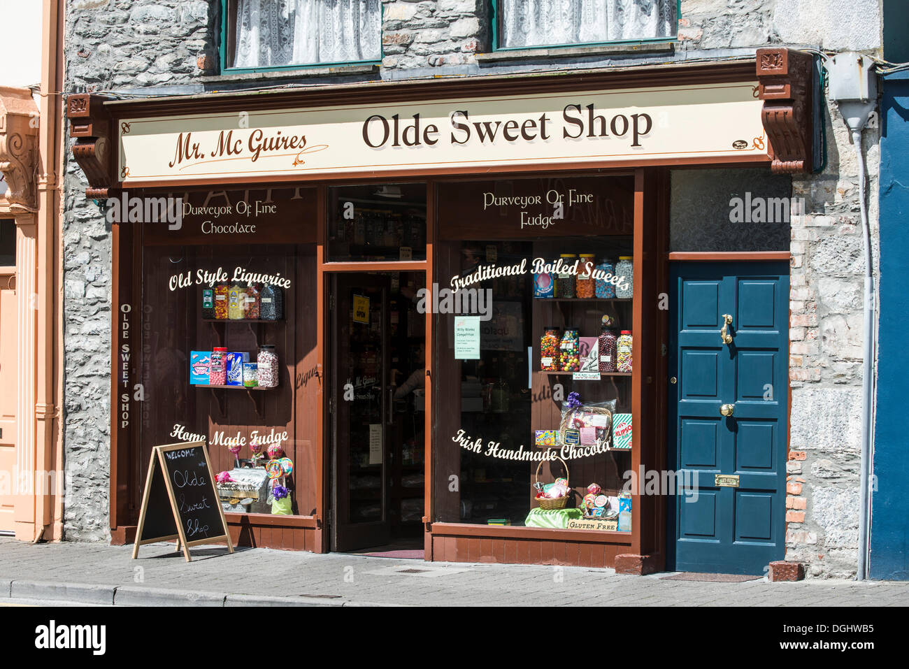 Olde Sweet Shop, negozio di dolciumi, Killarney, County Kerry, Repubblica di Irlanda, Europa Foto Stock