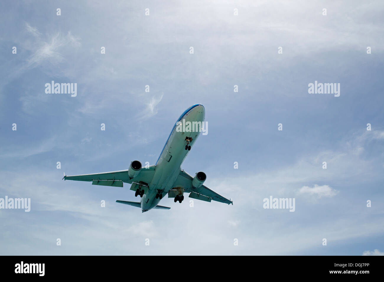 KLM jet passeggeri provenienti in terreni a Flamingo Airport. Foto Stock