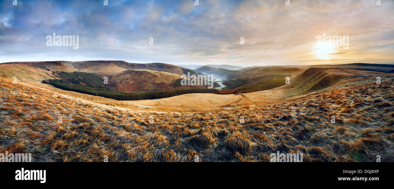 Vista la Glyn Collwn valle nel Parco Nazionale di Brecon Beacons. Foto Stock