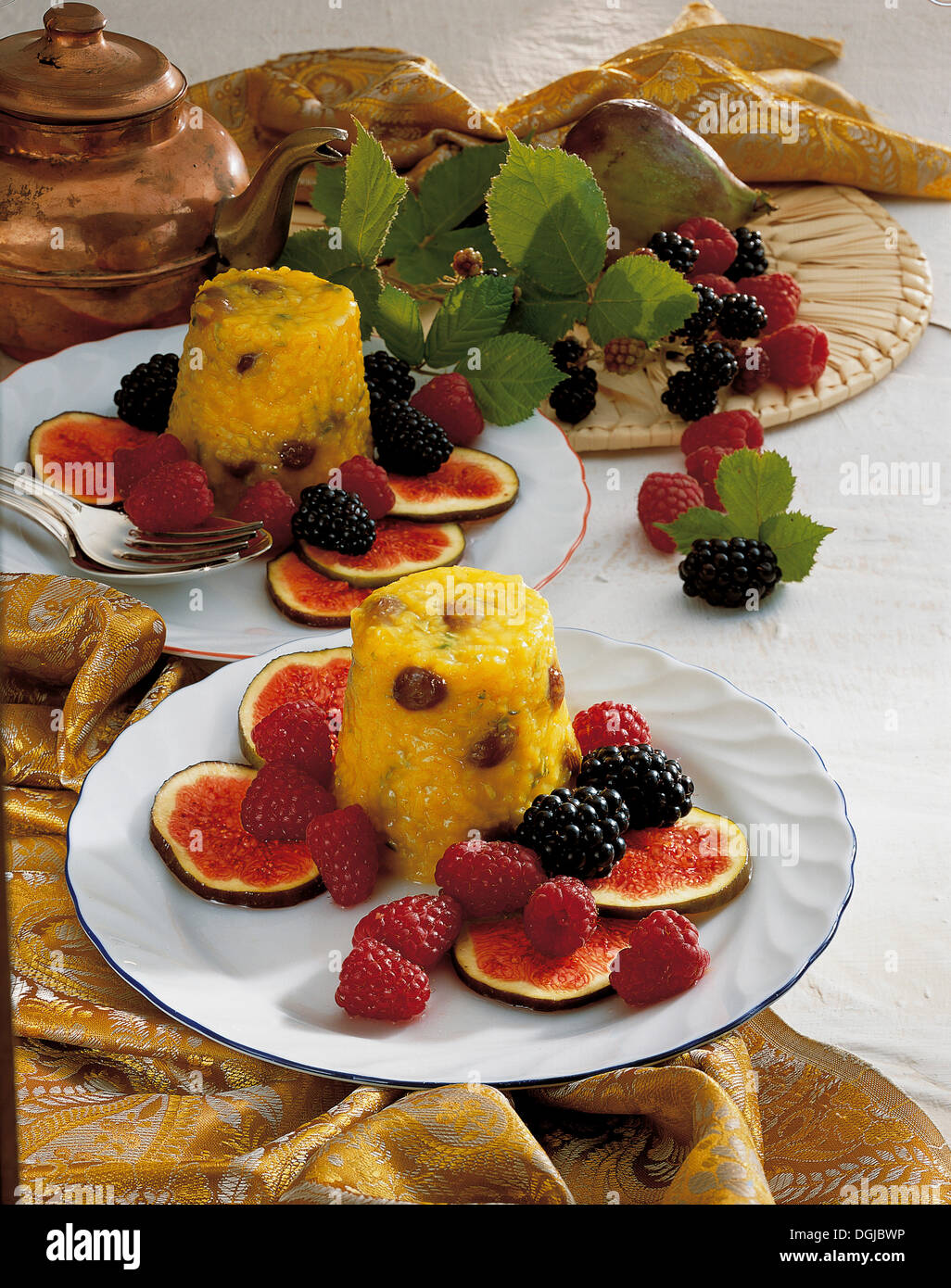 Budino di riso allo zafferano, Cipro. Foto Stock