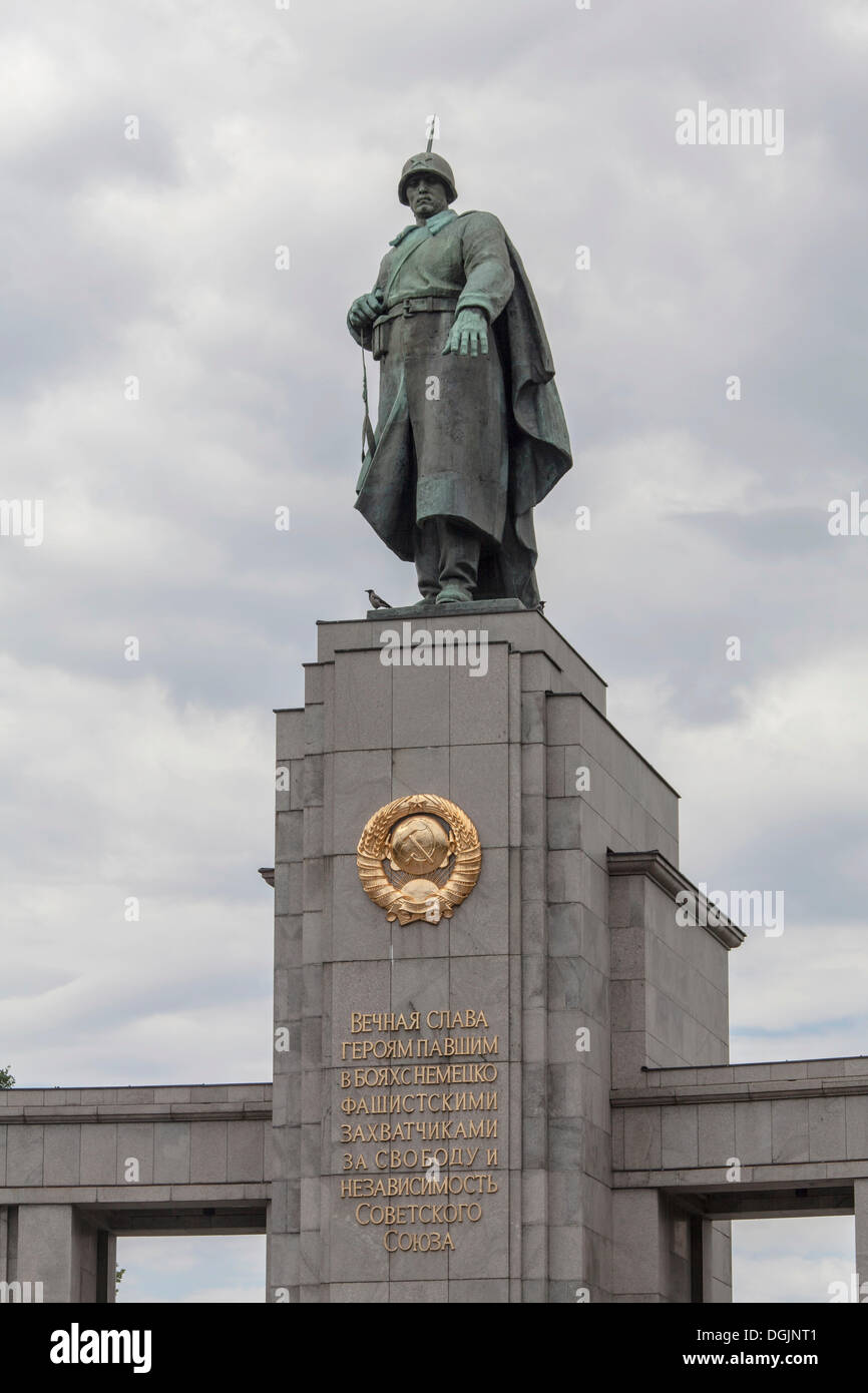 Sovietica Memoriale di guerra per commemorare la conquista Berlino durante la II Guerra Mondiale, Berlin, Berlin, Germania Foto Stock