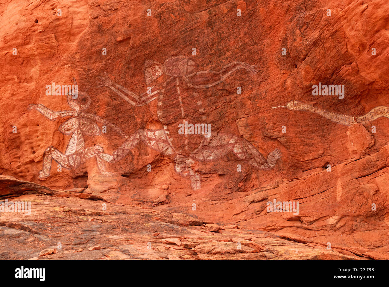 Storico rock aborigena carving, dettaglio, a sud di Alice Springs, Territorio del Nord, l'Australia Foto Stock