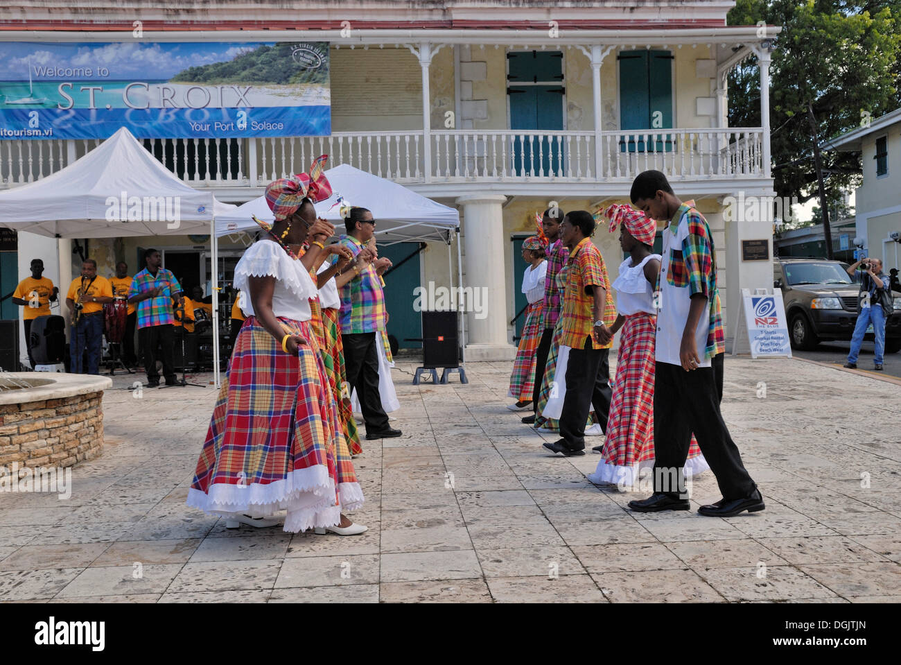 Il gruppo folk ballare una quadriglia, Frederiksted, St. Croix island, Isole Vergini americane, STATI UNITI D'AMERICA Foto Stock