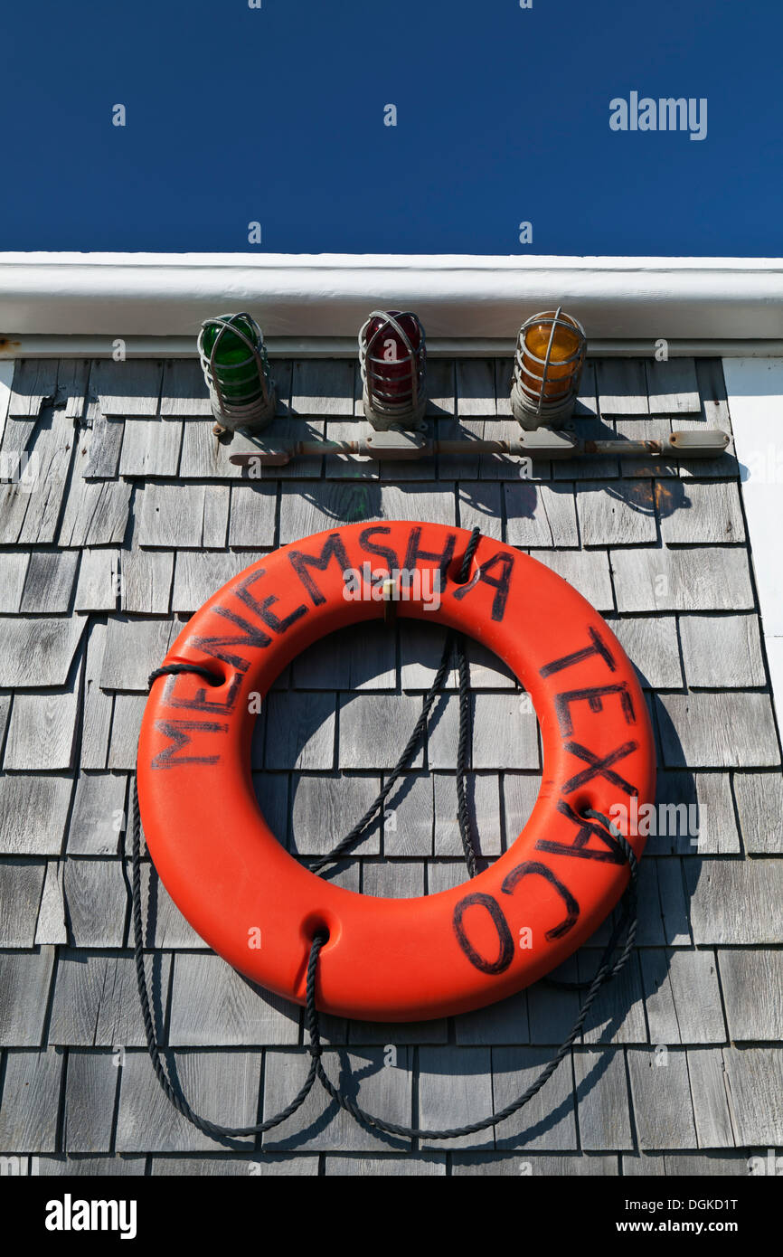 Dettaglio del salvagente a Menemsha Harbour. Foto Stock