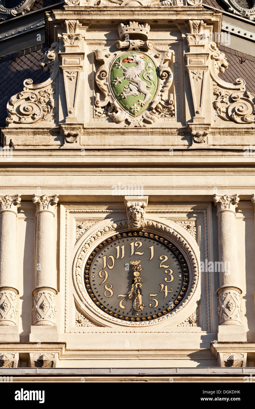 La Torre dell'orologio del Rathaus in Graz. Foto Stock