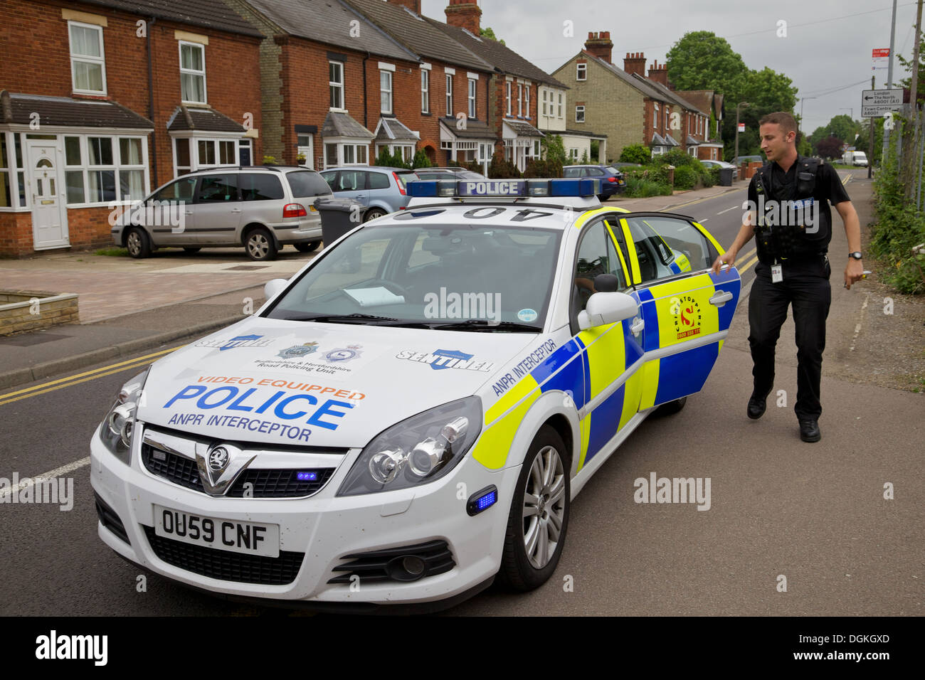 Una macchina della polizia con il riconoscimento automatico del numero di targa attrezzature (ANPR), Inghilterra Foto Stock