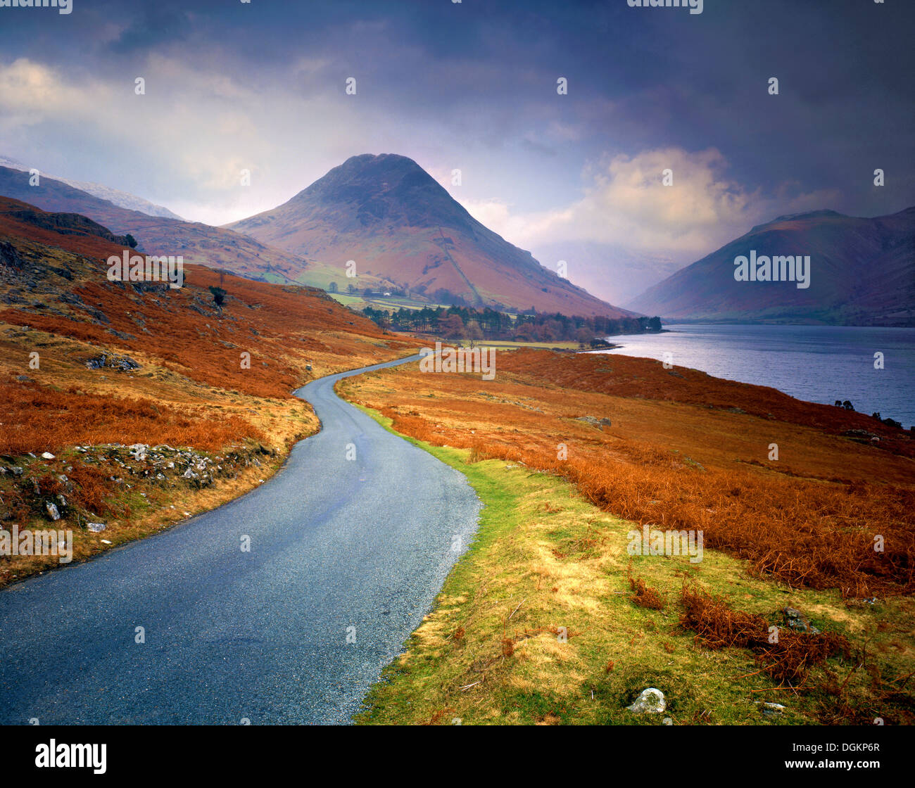 Un inverno di vista lungo Wast Water. Foto Stock