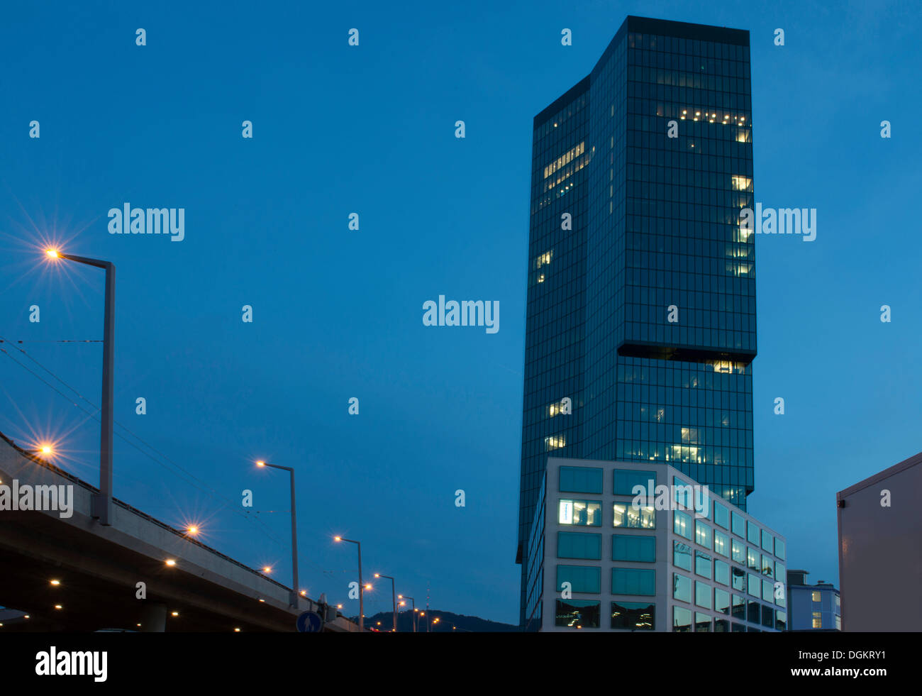 Il primo Tower, Zurigo ovest, Zurigo, Cantone di Zurigo, Svizzera Foto Stock