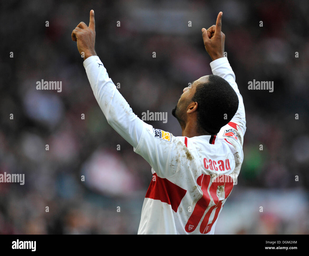 Giocatore nazionale CACAU, VfB Stuttgart, celebrando un obiettivo Foto Stock
