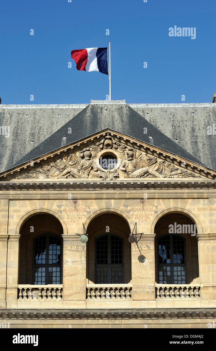 Facciata nord, Cour d'Honneur, Corte d'onore, Soldier's Chiesa o la chiesa di Saint Louis des Invalides, L'Hôtel national Foto Stock