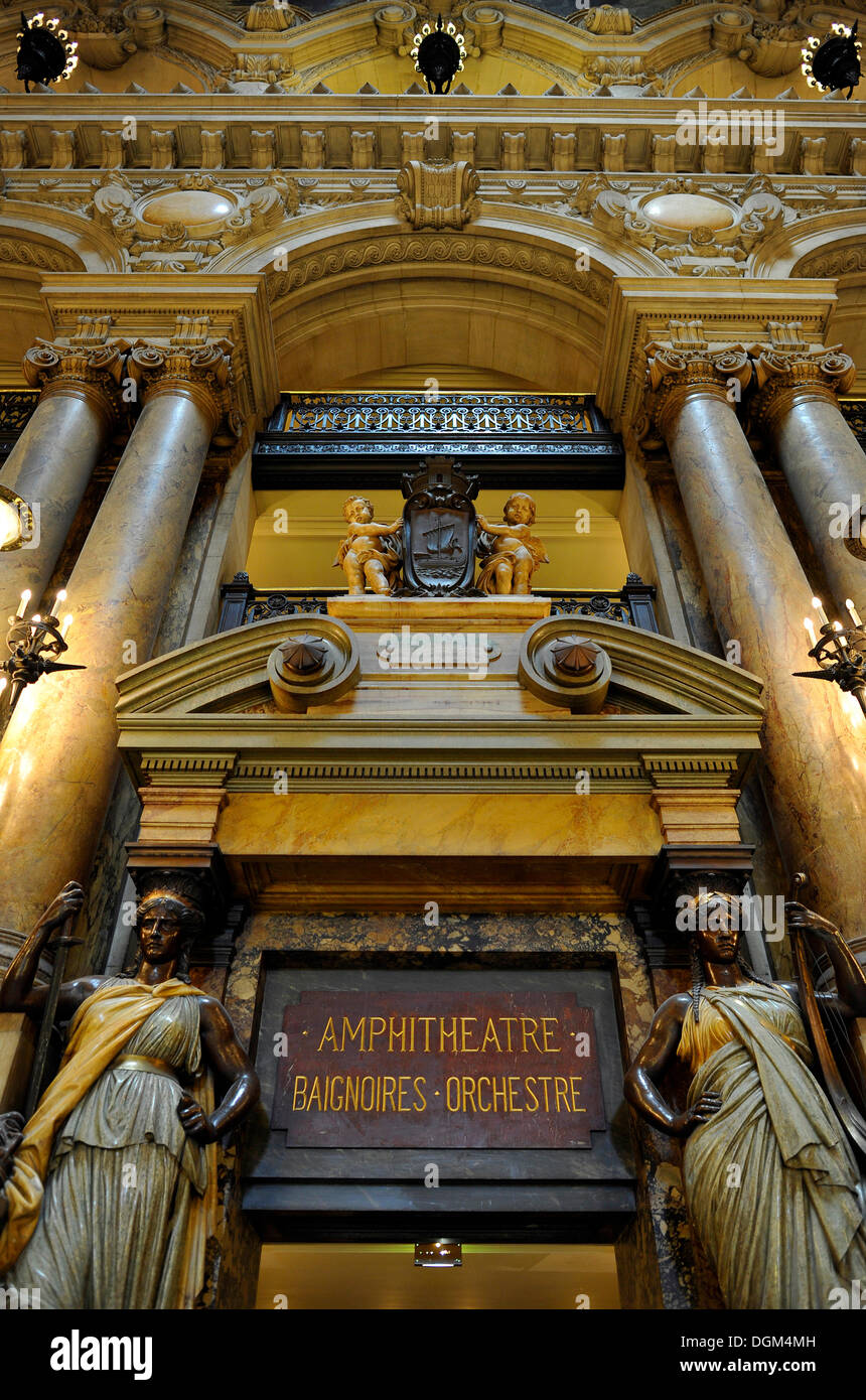 Interno, ingresso al teatro e orchestra, Opéra Garnier Opera, Paris, Francia, Europa Foto Stock