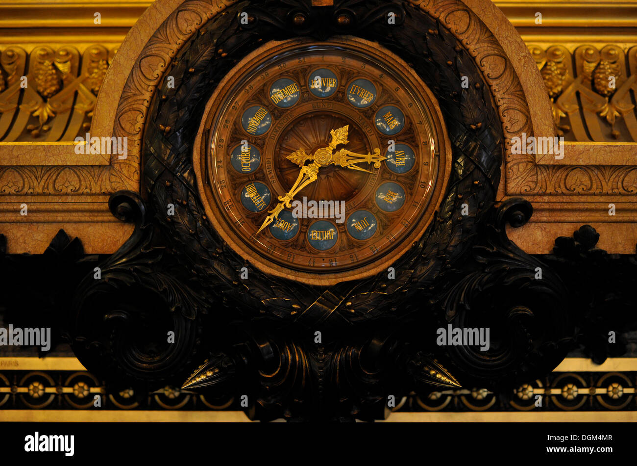 Orologio nel grande atrio, Opéra Garnier Opera, Paris, Francia, Europa Foto Stock