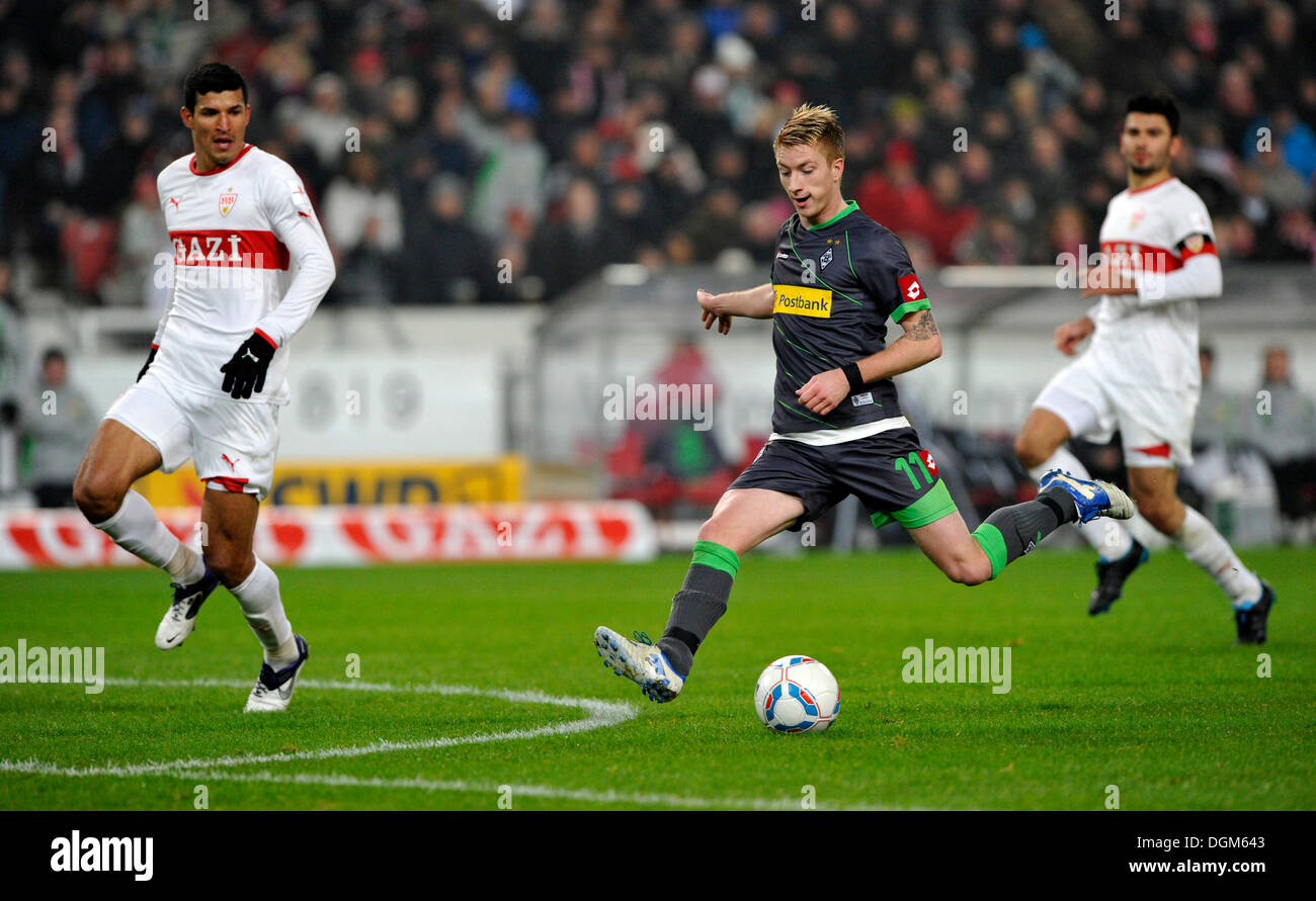 Marco Reus da Borussia Moenchengladbach riprese la meta per il punteggio di 0:2, nella parte anteriore del Maza, VfB Stuttgart, sinistra Foto Stock