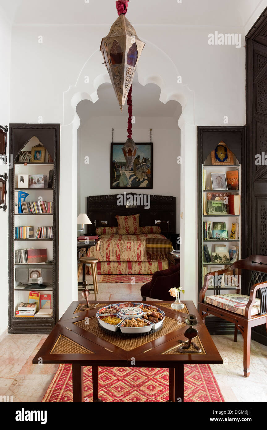 Splendide camere da letto marocchino in home appartenenti al ben noto duo di design - Raynaud & Kramer Foto Stock