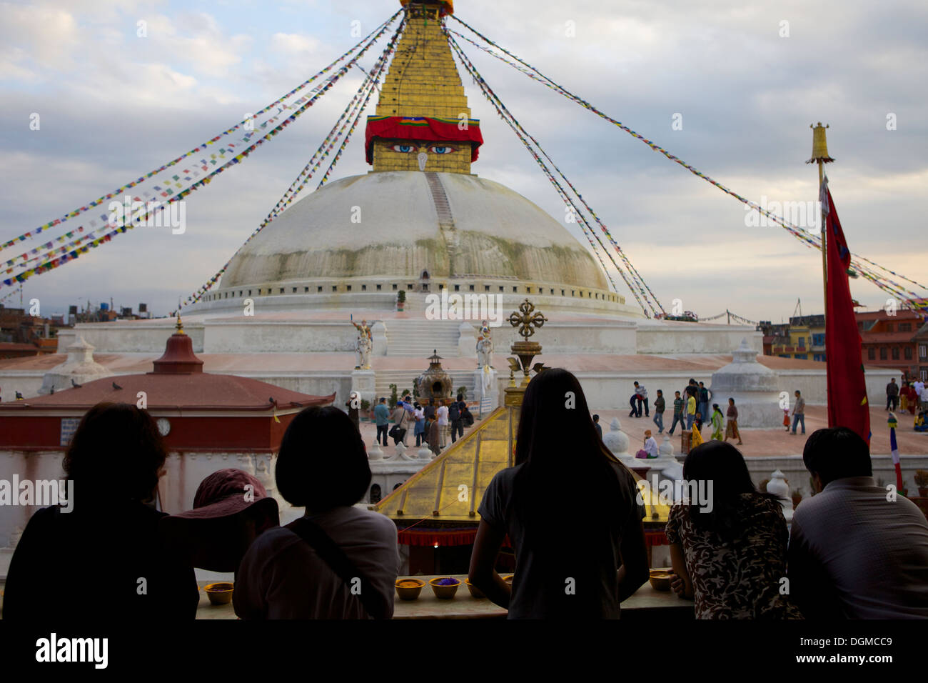 Boudha (Bodhnath) (Boudhanath) stupa tibetano in Kathmandu, Sito Patrimonio Mondiale dell'UNESCO, Nepal, Asia Foto Stock