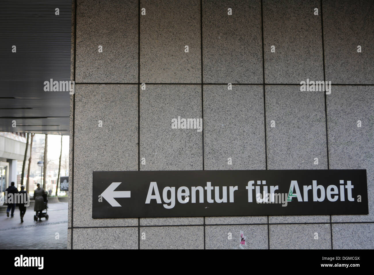 Segno, 'Agentur fuer Arbeit", Tedesco per agenzia di collocamento, Colonia, nella Renania, Nord Reno-Westfalia, Germania Foto Stock