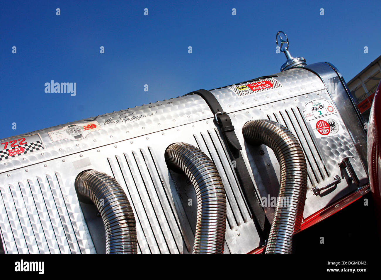 Il cofano di una Mercedes-Benz SSK, rarità, Eifelrennen gara del 2009, Nurburgring race track, Renania-Palatinato Foto Stock