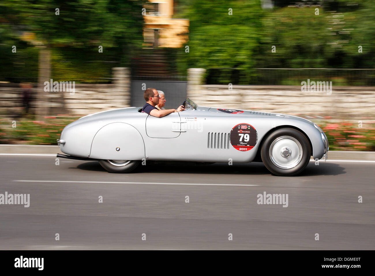 BMW 328 Touring Roadster, costruito nel 1937, vintage auto dal museo BMW 2011 Mille Miglia, Brescia, Lombardia, Italia, Europa Foto Stock