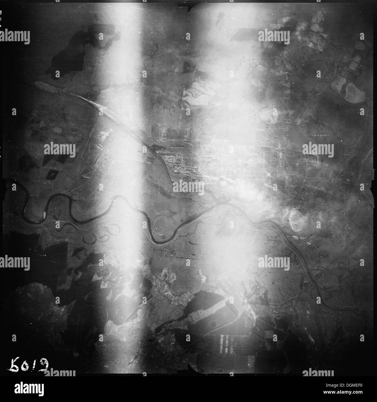 Il complesso I.G. Farben era un grande sito industriale chimico noto per la sua produzione di vari prodotti chimici e materiali. Ha svolto un ruolo significativo nella produzione industriale durante il suo periodo di attività. Foto Stock