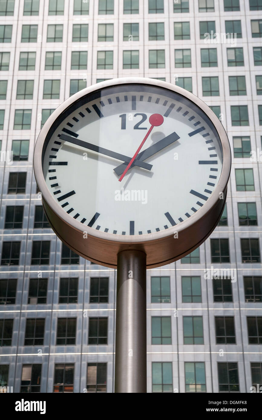Canary Wharf orologio. Londra, Regno Unito Foto Stock