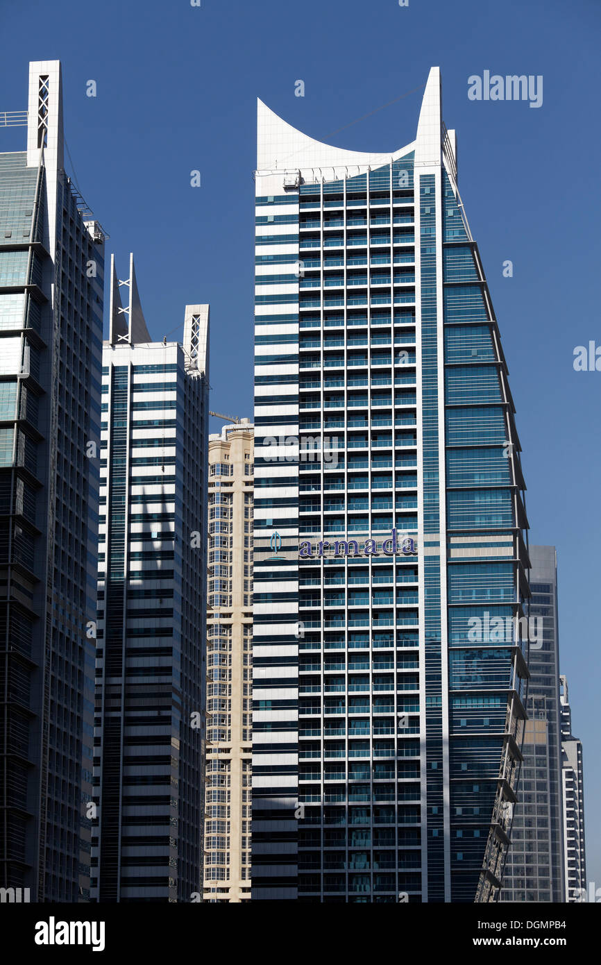 Grattacieli, Armada Tower, grande progetto di costruzione, Jumeirah Lake Towers, Dubai, Emirati Arabi Uniti, Medio Oriente Foto Stock