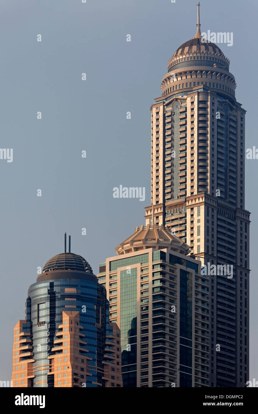 Grattacieli di Dubai Marina District, Dubai, Emirati Arabi Uniti, Medio Oriente e Asia Foto Stock